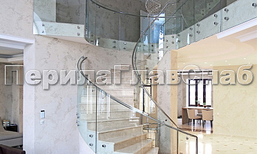 Стеклянные ограждения винтовой лестницы и баллюстрады купить в Краснодаре