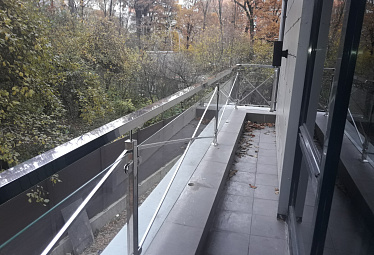 Ограждения для кровли из нержавеющей стали купить в Краснодаре