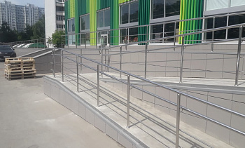 Поручни для инвалидов из нержавеющей стали в Краснодаре. Готовые проекты ПерилаГлавСнаб