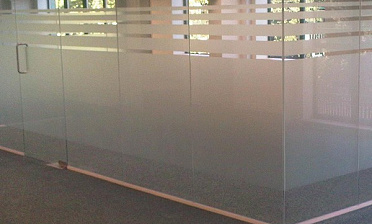 Cтеклянные перегородки - вариант 3 купить в Краснодаре