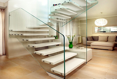 Консольные лестницы купить в Краснодаре