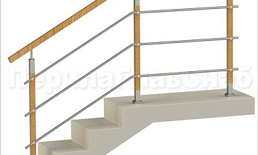 Три ригеля на держателях, квадратные деревянные поручень и стойки купить в Краснодаре