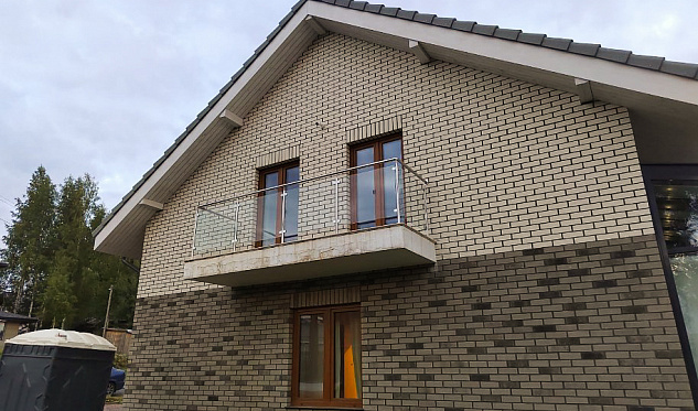 Французский балкон и лестница в Краснодаре. Готовые проекты ПерилаГлавСнаб