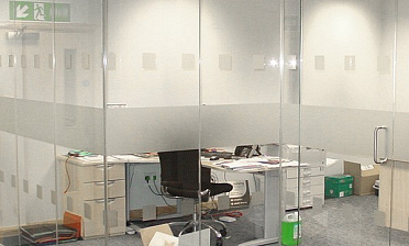 Стеклянные перегородки с рисунком купить в Краснодаре