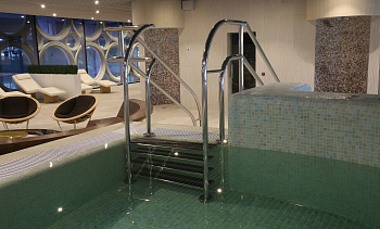 Поручни для бассейна в Краснодаре. Готовые проекты ПерилаГлавСнаб