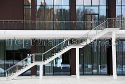 Ограждения из нержавейки со стеклом в Краснодаре. Готовые проекты ПерилаГлавСнаб - фото 4