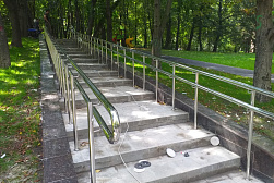 Перила для лестниц из металла в Краснодаре. Готовые проекты ПерилаГлавСнаб - фото 11 Перила для лестниц из металла в Краснодаре. Готовые проекты ПерилаГлавСнаб - фото 11