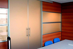 Раздвижные стеклянные двери в Краснодаре. Готовые проекты ПерилаГлавСнаб - фото 4