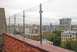 Ограждения из нержавейки со стеклом в Краснодаре. Готовые проекты ПерилаГлавСнаб - фото 8