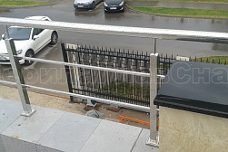 Перила и ограждения из нержавеющей стали с двумя ригелями в Краснодаре. Готовые проекты ПерилаГлавСнаб - фото 7