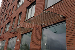 Стеклянные козырьки на вантах в Краснодаре. Готовые проекты ПерилаГлавСнаб - фото 6