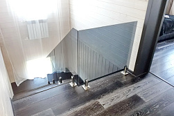 Стеклянные перила для лестниц в Краснодаре. Готовые проекты ПерилаГлавСнаб - фото 12