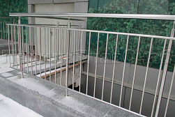 Перила и ограждения с вертикальным заполнением в Краснодаре. Готовые проекты ПерилаГлавСнаб - фото 7