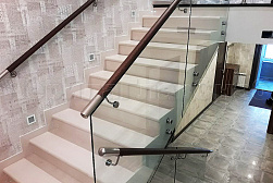 Перила и ограждения из нержавейки и дерева в Краснодаре. Готовые проекты ПерилаГлавСнаб - фото 15