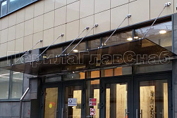 Стеклянные козырьки на вантах в Краснодаре. Готовые проекты ПерилаГлавСнаб - фото 30