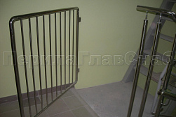 Ограждение лестницы от детей в Краснодаре. Готовые проекты ПерилаГлавСнаб - фото 5