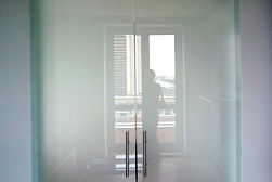 Раздвижные стеклянные двери в Краснодаре. Готовые проекты ПерилаГлавСнаб - фото 8